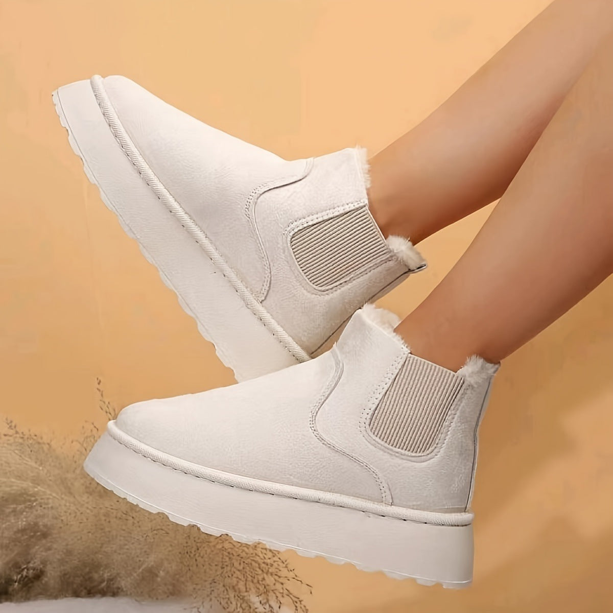 Flat Thick-Soled Warm Plush Ankle Boot