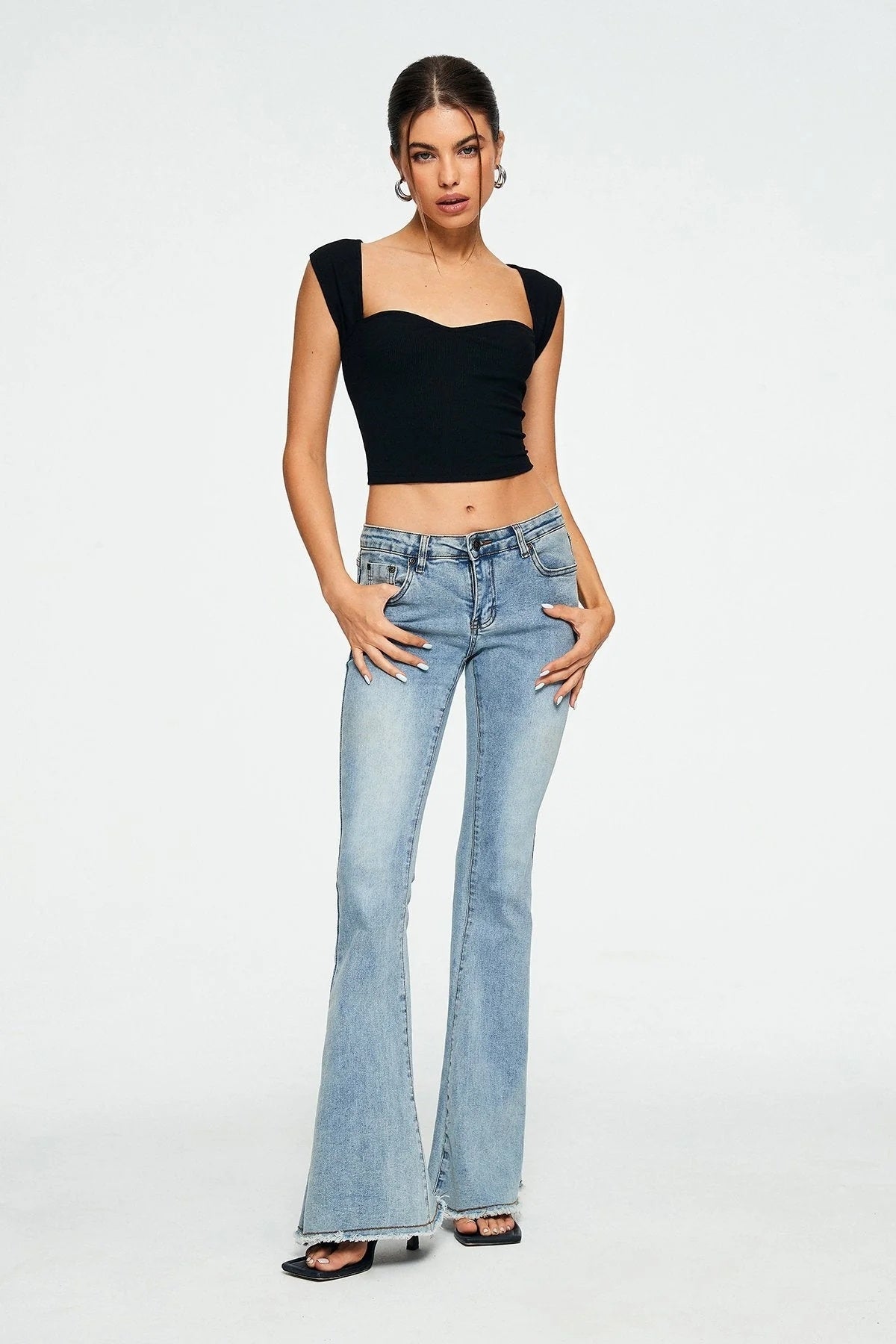 Sweetheart Neck Ribbed Crop Top